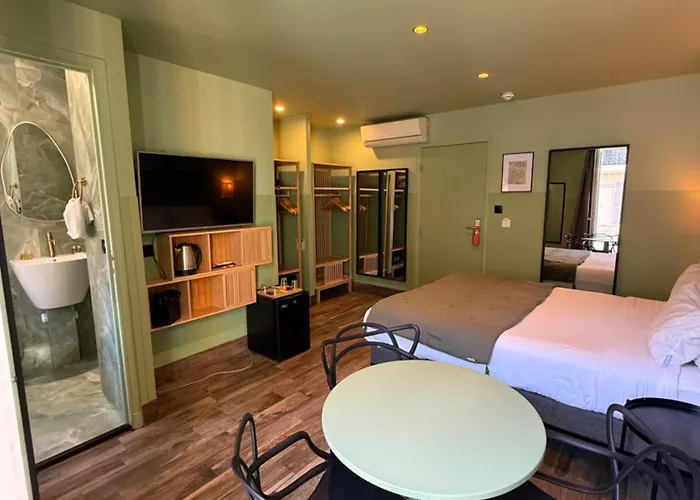 酒店 贝尔纳酒店 2*