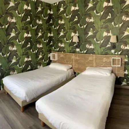 De Berne Hotel 2*