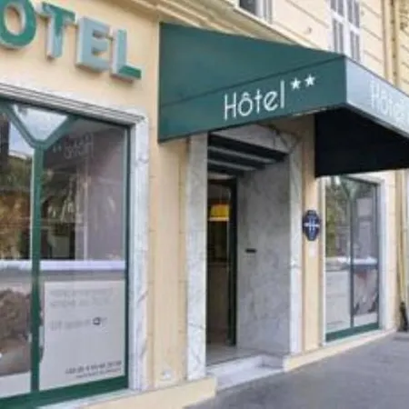 De Berne Hotel 2*