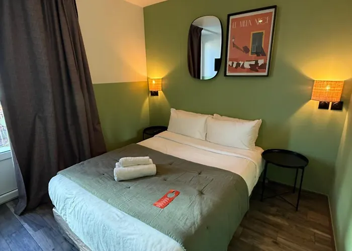 Hotel De Berne 2*